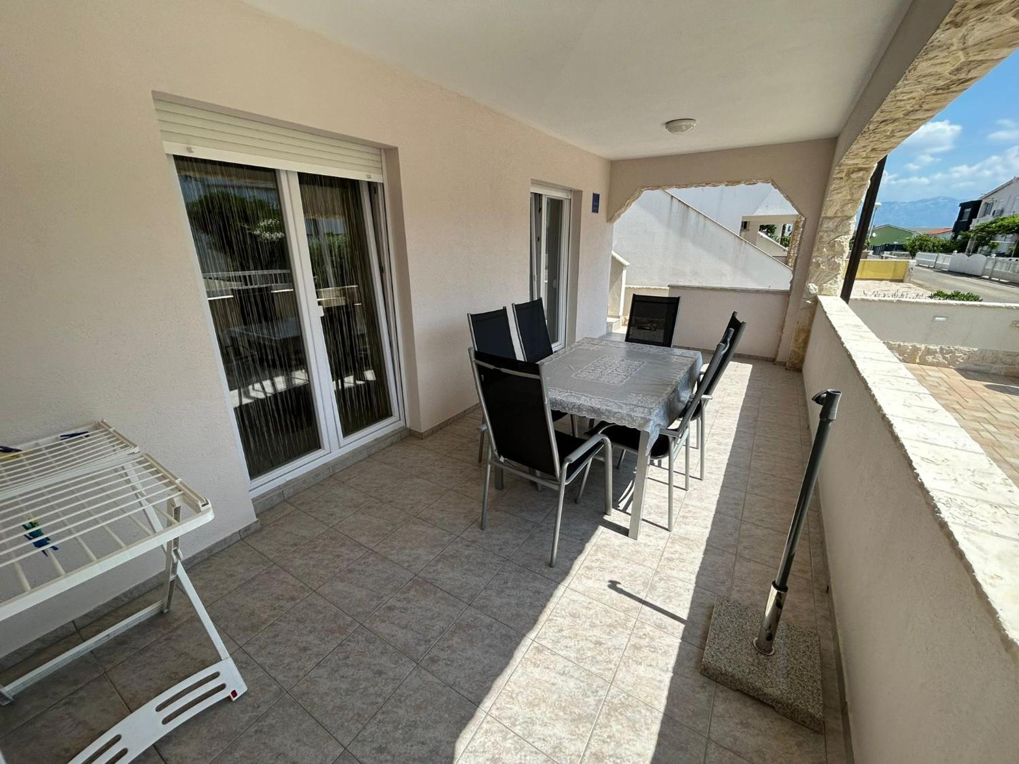 Adria Apartment *
